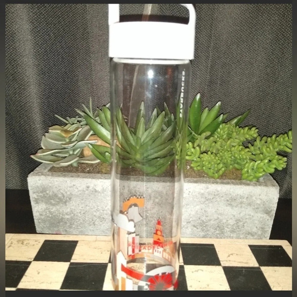 STARBUCKS Glass Bottle 18.5oz from ‘You Are Here’ Collection — NEW JERSEY NWT - Picture 1 of 5